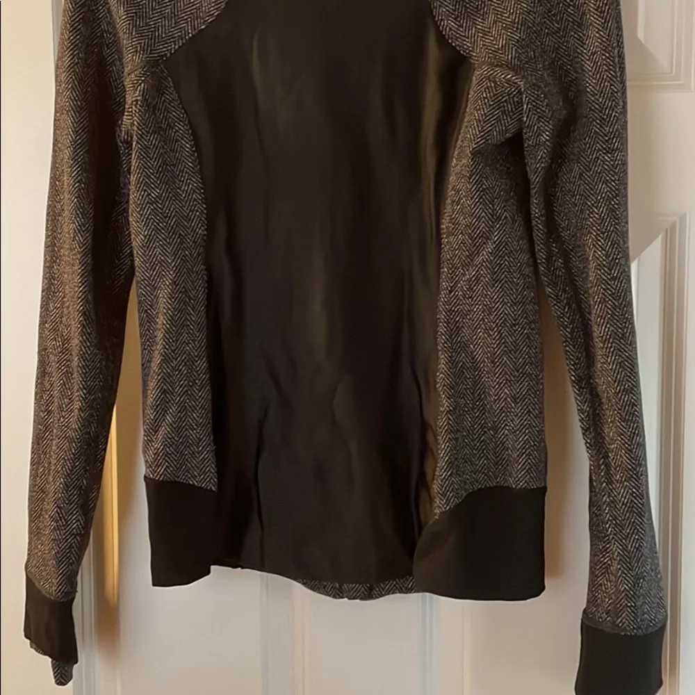 Reversible zip up - Picture 1 of 2